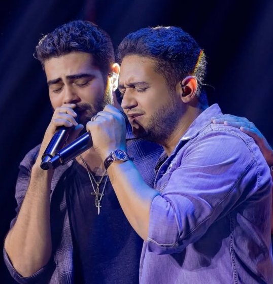 [Sábado: Henrique & Juliano voltam a Salvador e Grelo grava EP ao vivo]